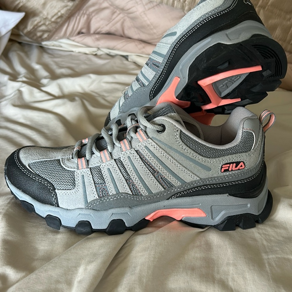 COPY - Fila day hikers NIB gray and black. Never worn. Smoke free home. Origina…